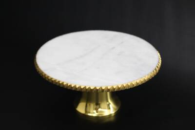 Gold Ayaklı Beyaz Mermer Sunumluk - 