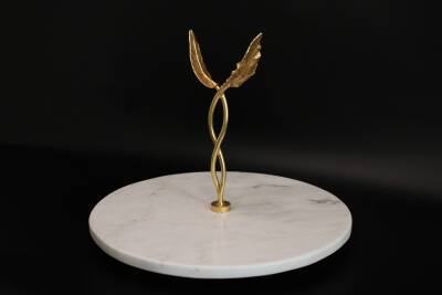 Yaprak Detaylı Beyaz Mermer Sunumluk - Gold - 